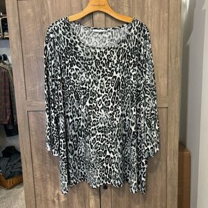Susan Graver 3X Top liquid knit animal print black white